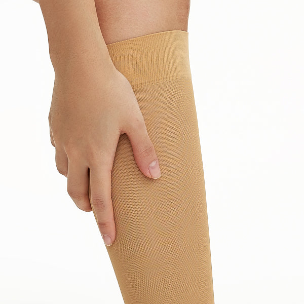 Compression Stockings Knee High (20-30mm Hg)_gallery_14