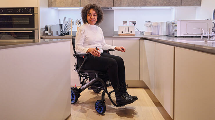 Sunrise Medical - Light weight Electric/POWER WHEELCHAIR - Q50 R Carbon_gallery_12