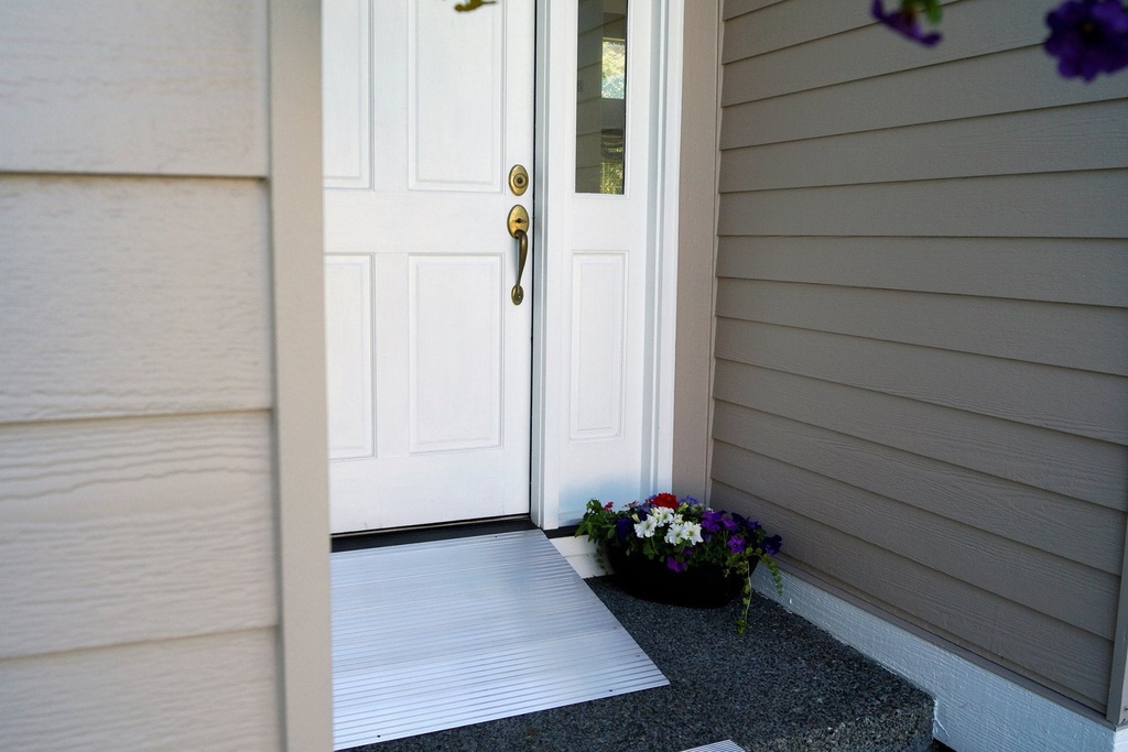 EZ-Access Modular Entry Threshold Ramp - Image 9